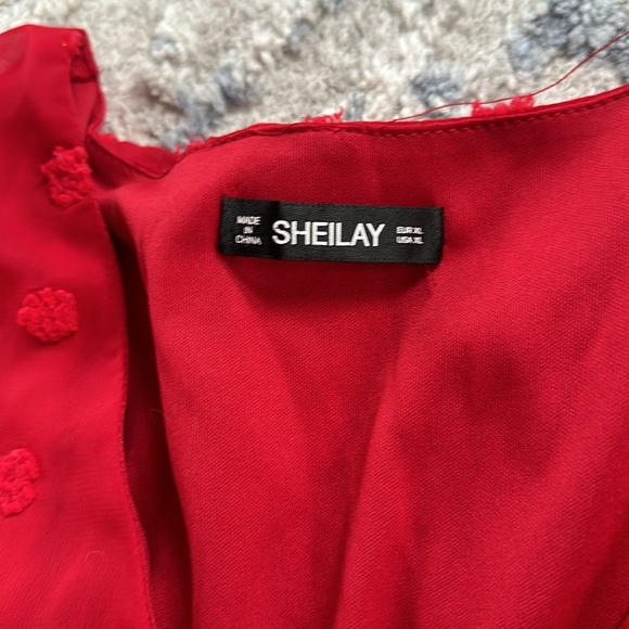 Dress - Picture 6 of 6